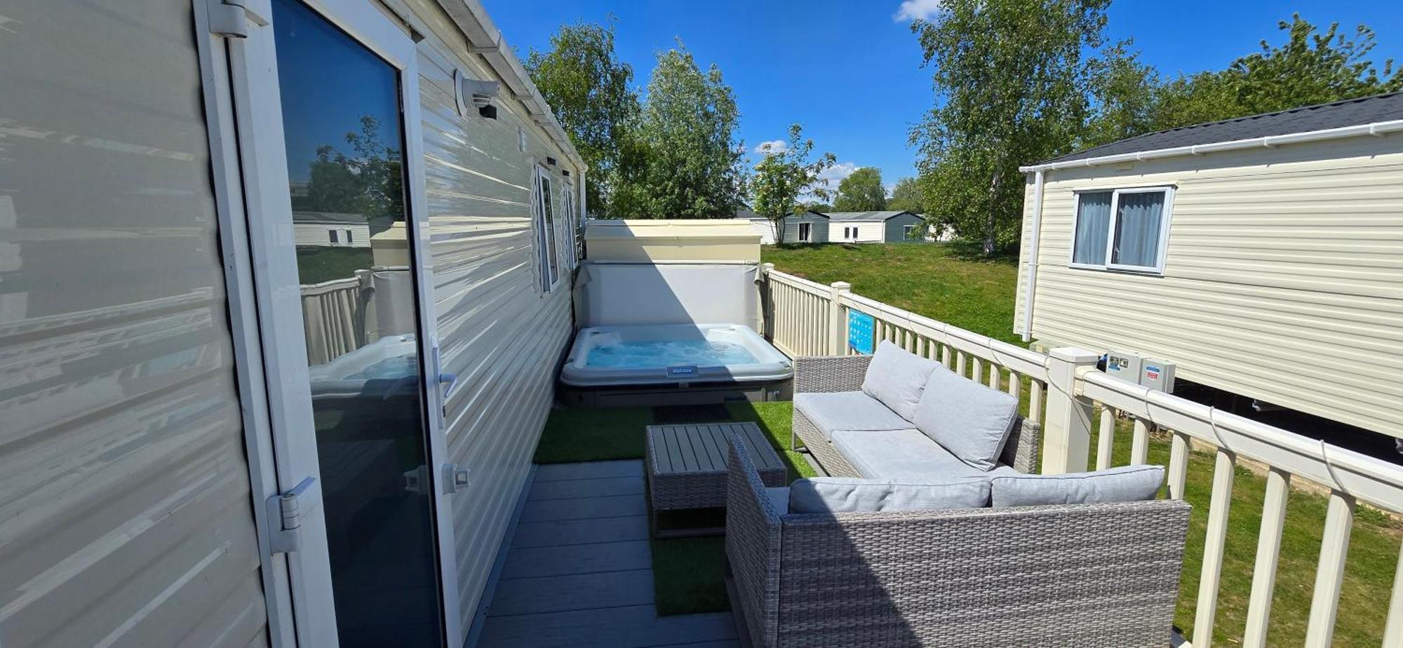 Casa de Férias Rj Luxury Caravan Hire With Hot Tub Tattershall