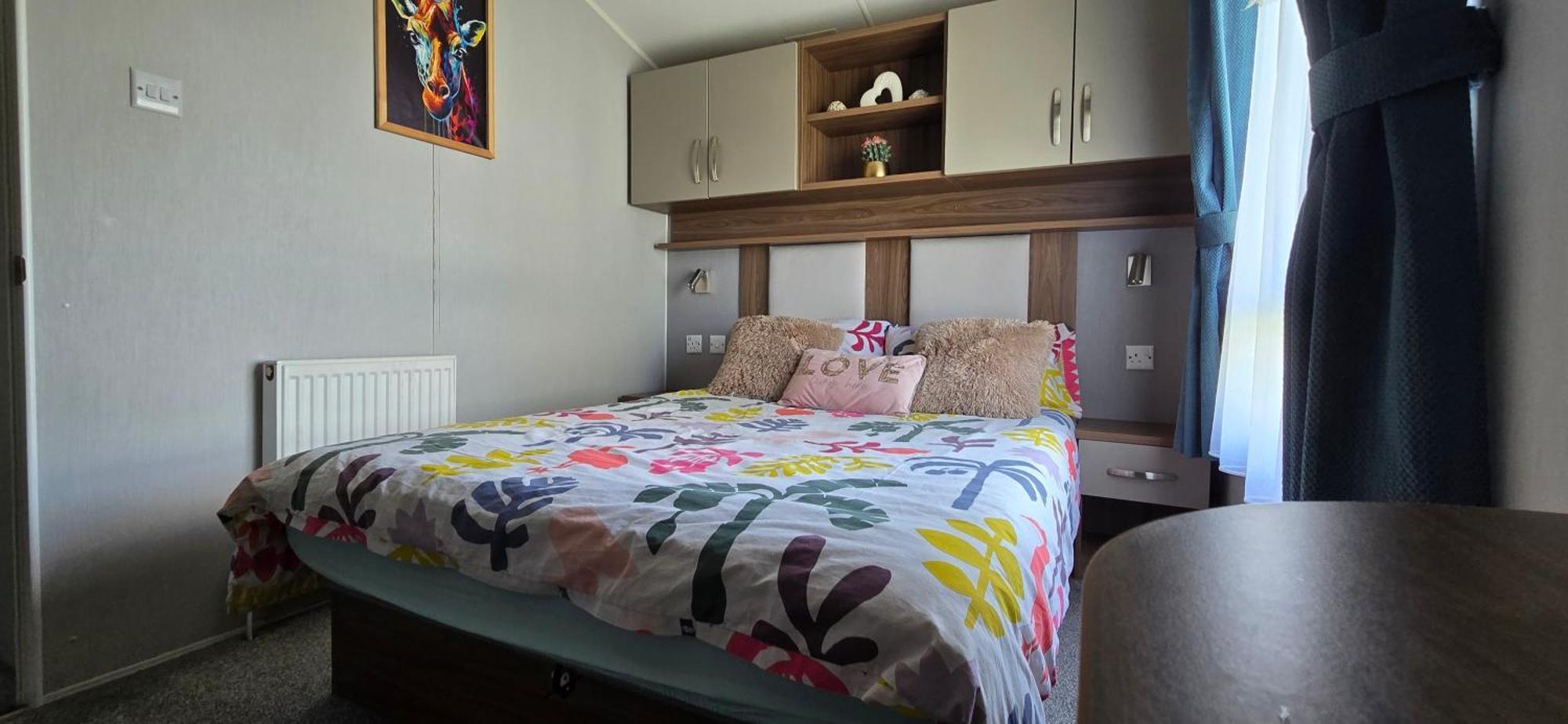 Rj Luxury Caravan Hire With Hot Tub *