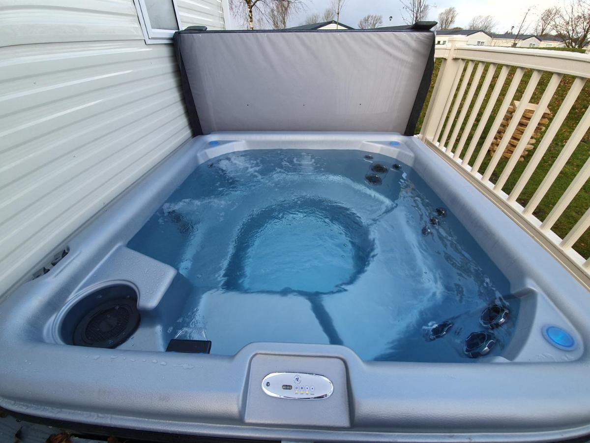 Casa de Férias Rj Luxury Caravan Hire With Hot Tub